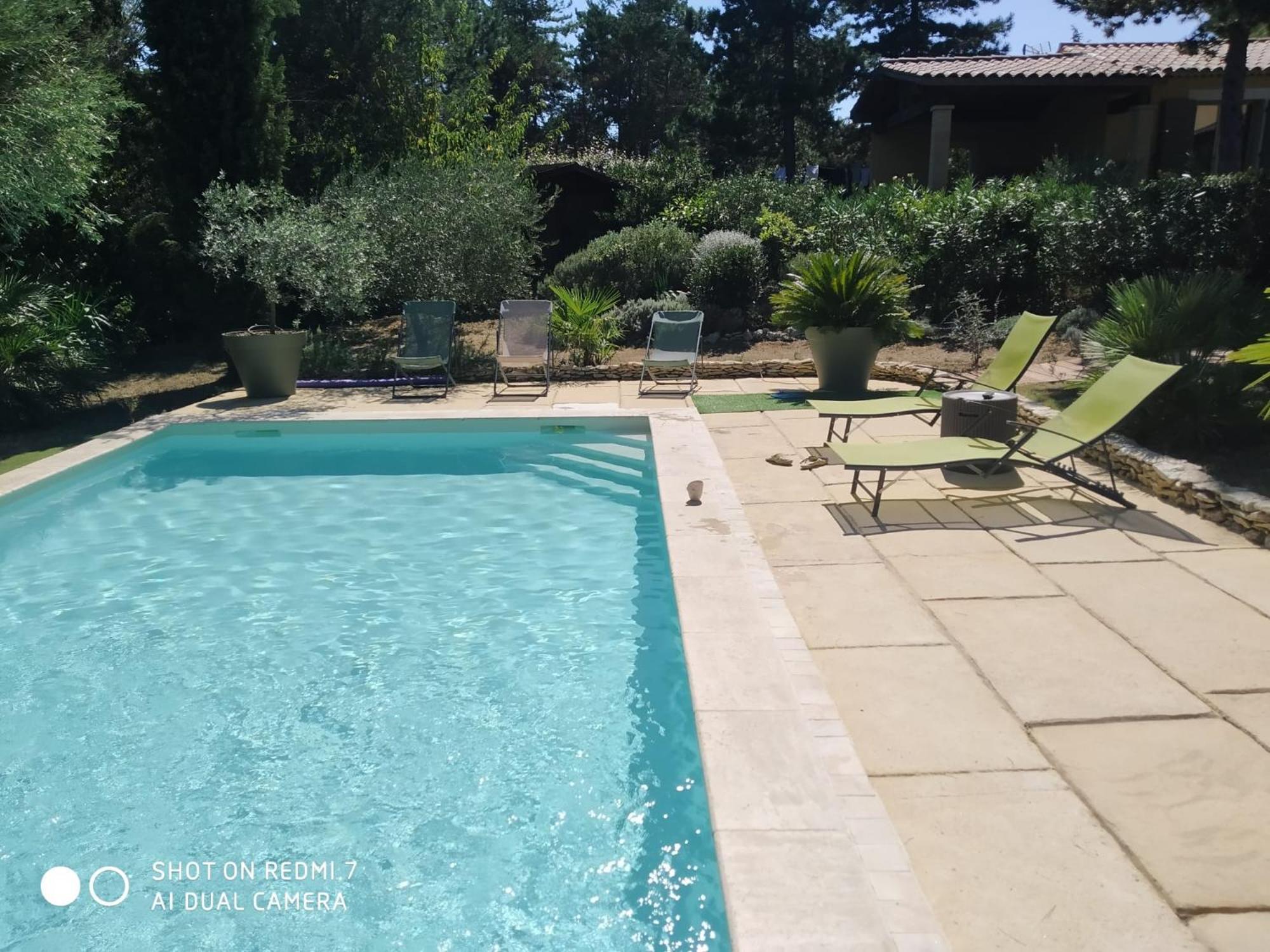 Saint-Siffret Proche Uzes Petit Gite Avec Grande Cuisine D'Ete Et Piscine מראה חיצוני תמונה