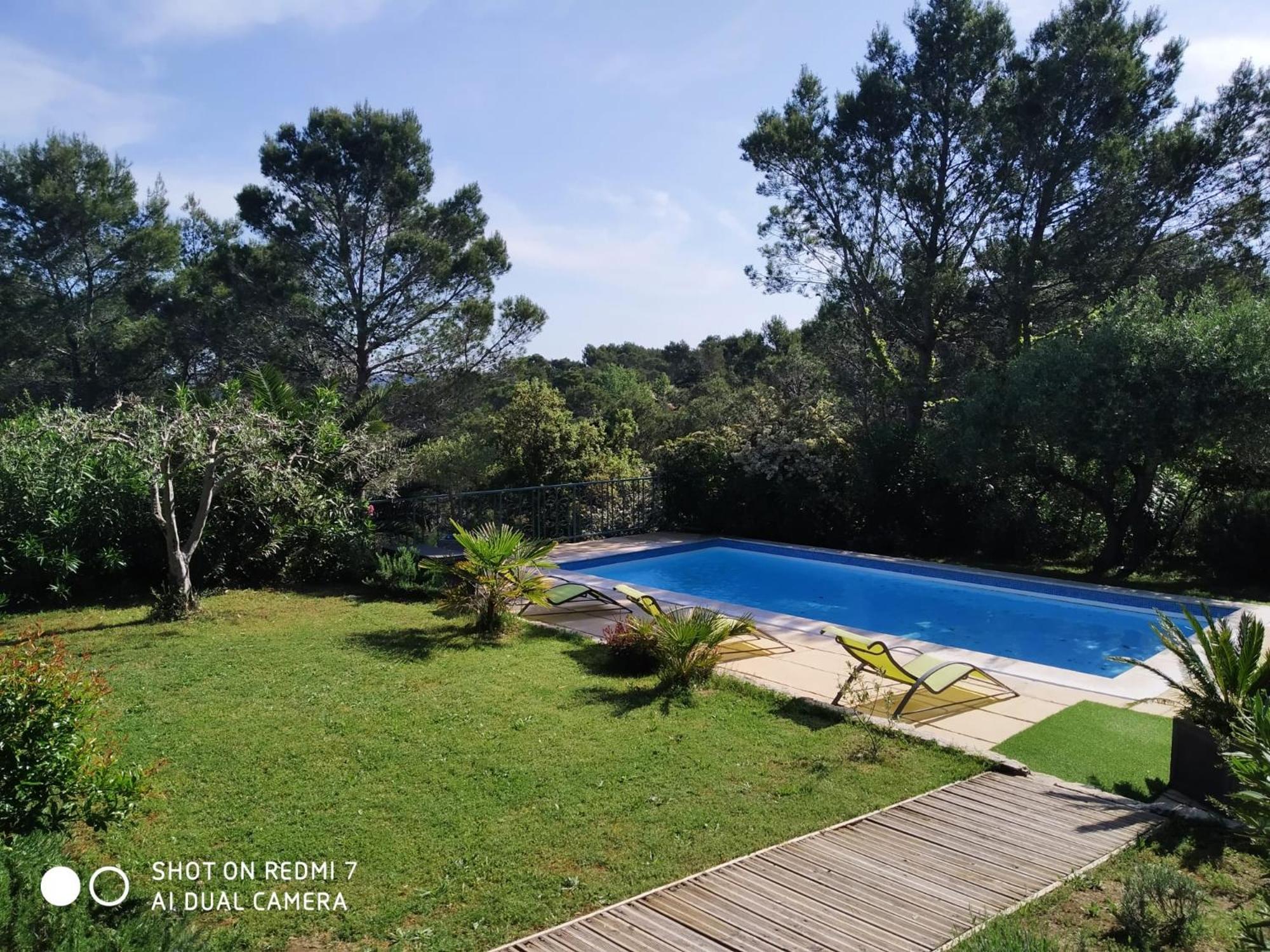 Saint-Siffret Proche Uzes Petit Gite Avec Grande Cuisine D'Ete Et Piscine מראה חיצוני תמונה